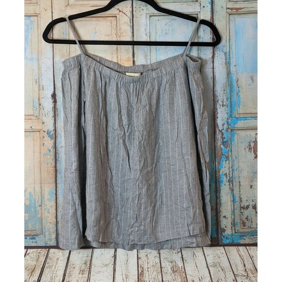 cloth & stone Tops - Cloth & Stone Womens Size Medium Gray Striped Rayon Off The Shoulder Blouse Top
